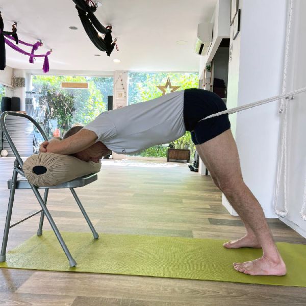 Cours de Yoga thérapeutique en petit groupe au Studio K
